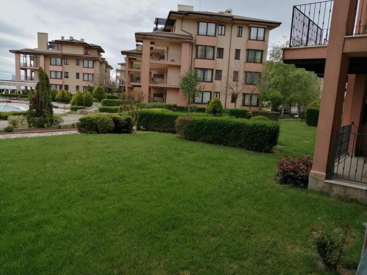 Luxury Family Apartment Kaliakria Топола Экстерьер фото