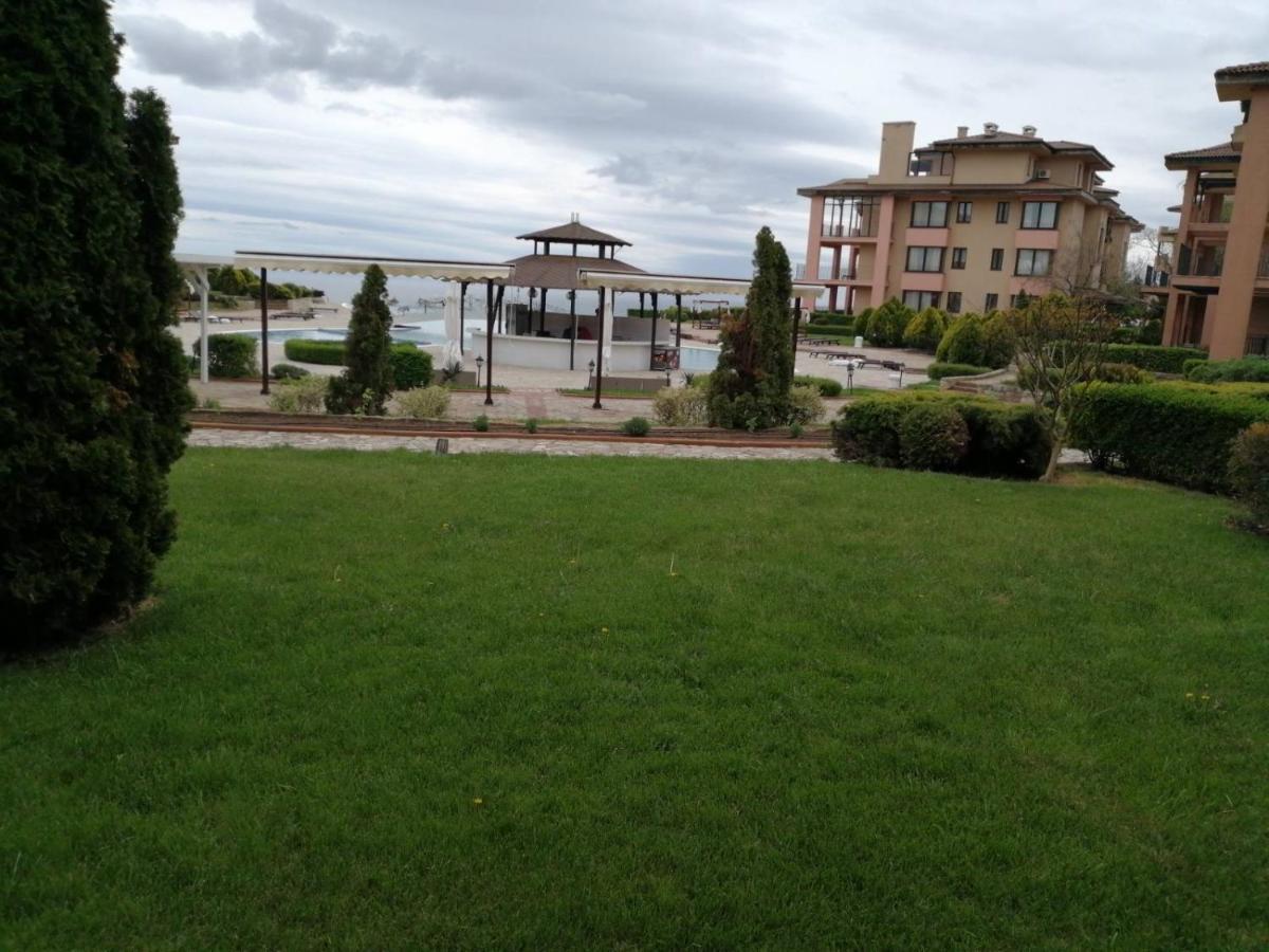 Luxury Family Apartment Kaliakria Топола Экстерьер фото