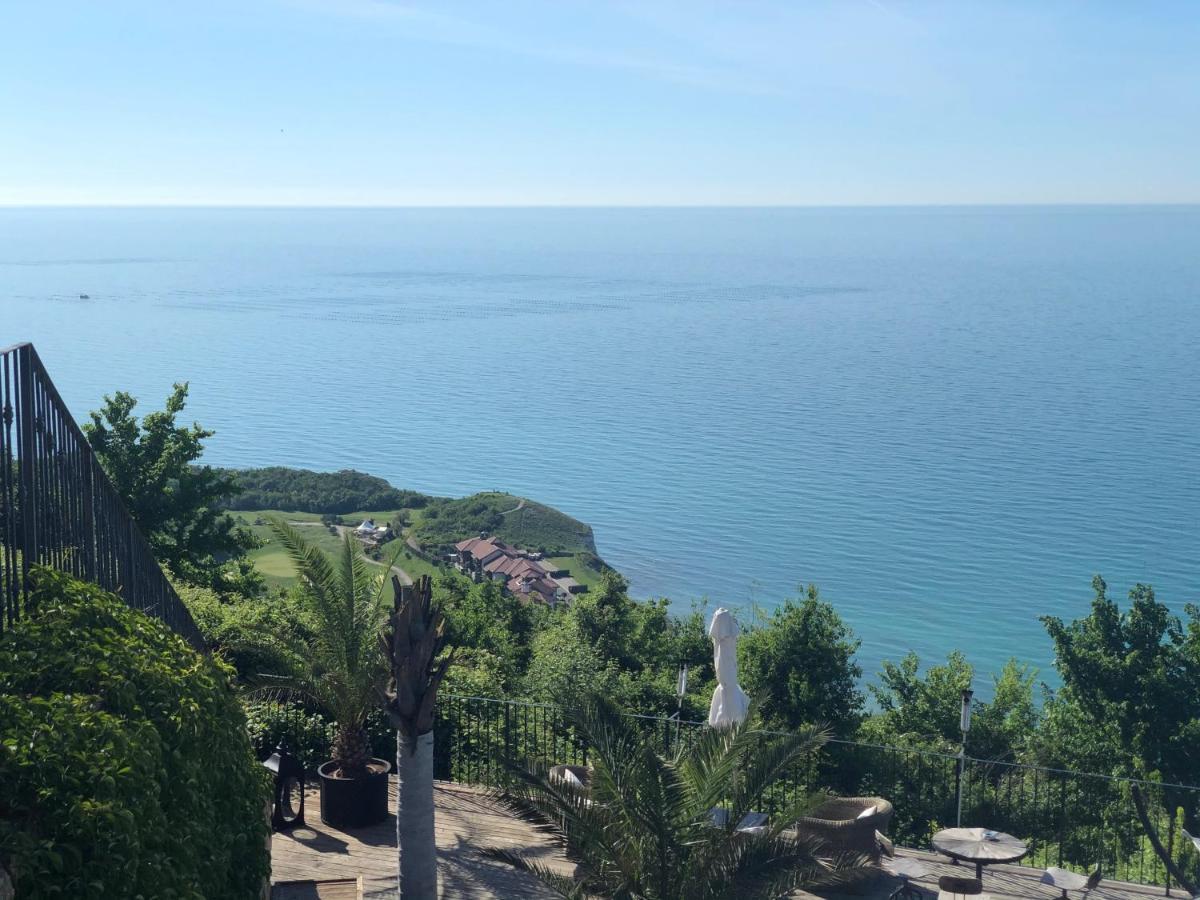 Luxury Family Apartment Kaliakria Топола Экстерьер фото