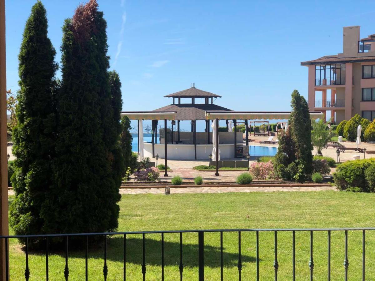 Luxury Family Apartment Kaliakria Топола Экстерьер фото