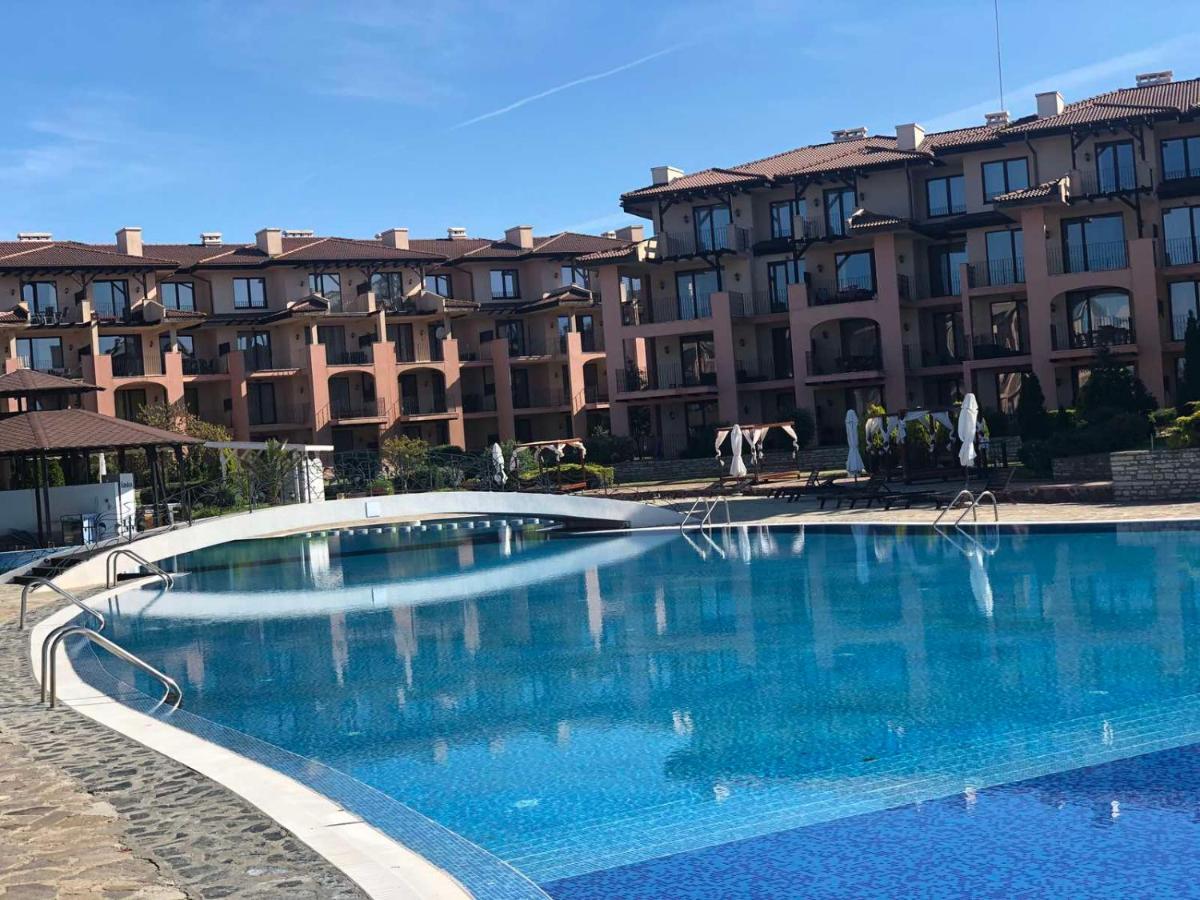 Luxury Family Apartment Kaliakria Топола Экстерьер фото