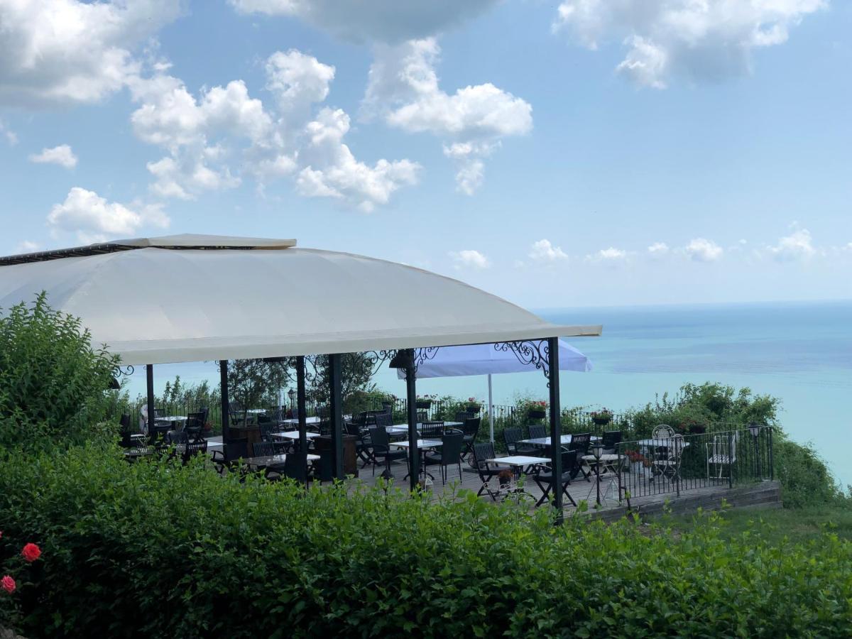 Luxury Family Apartment Kaliakria Топола Экстерьер фото